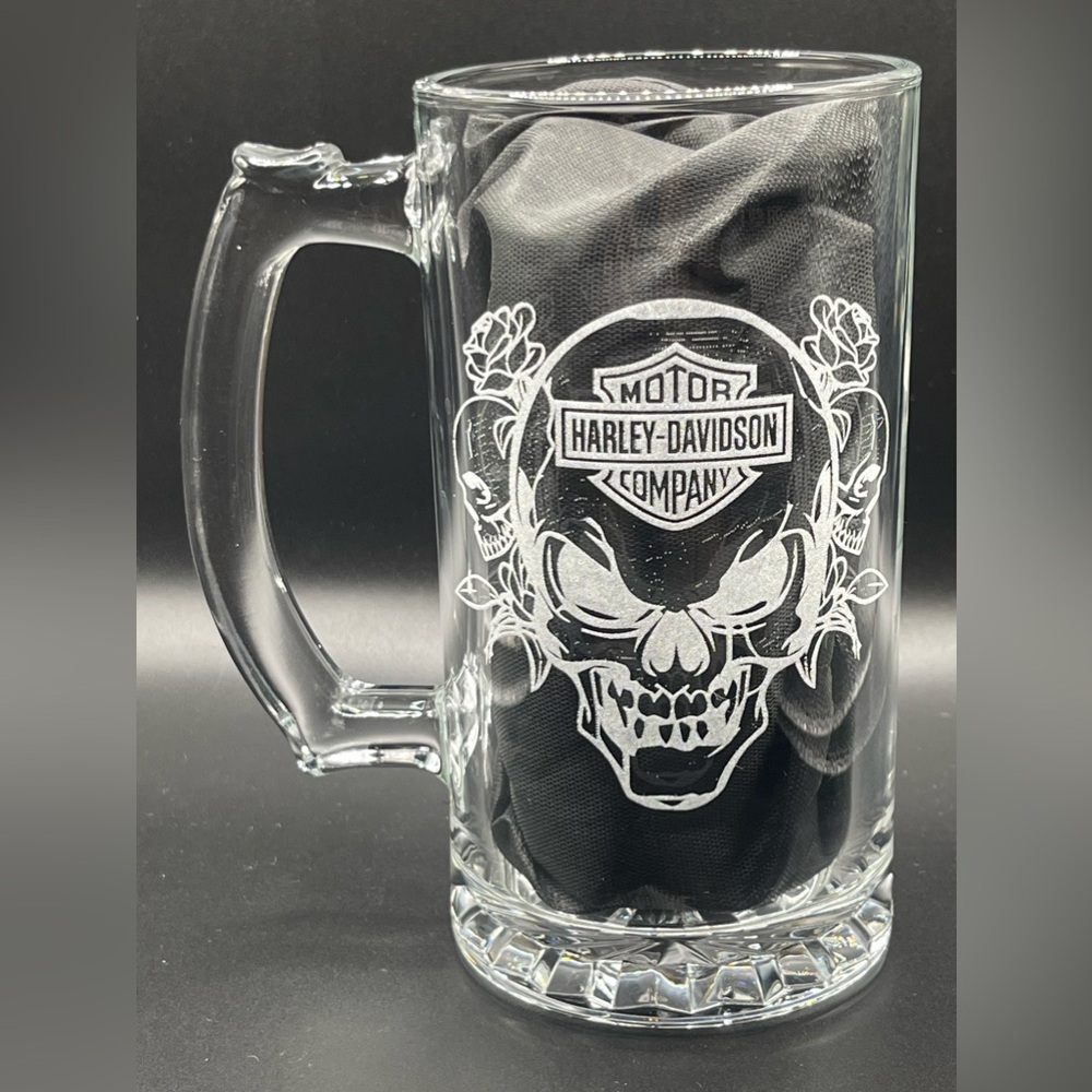 Harley Davidson Skull & Roses Beer Mug 24oz | Iconic Barware Gift